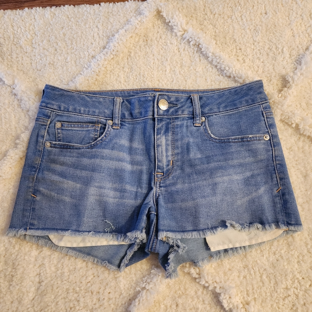 Womans Super Stretch Jean Short American Eagle